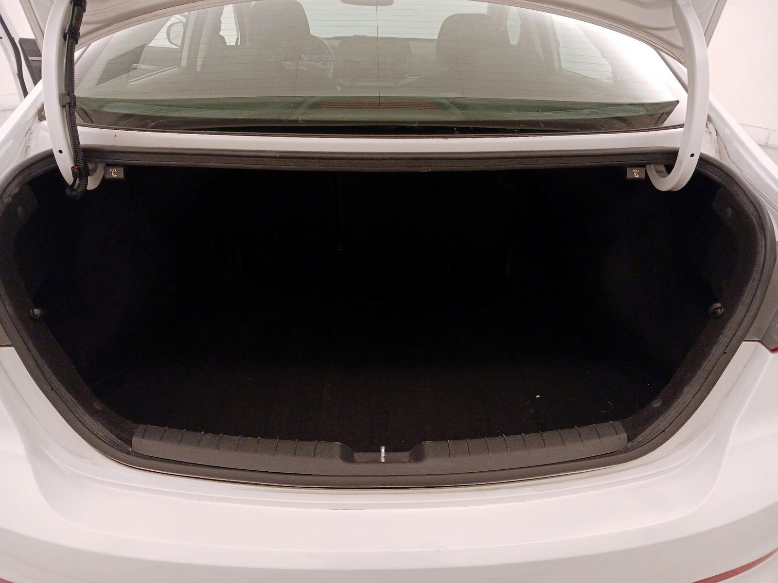 2018 Hyundai Elantra Value Edition - Photo 22