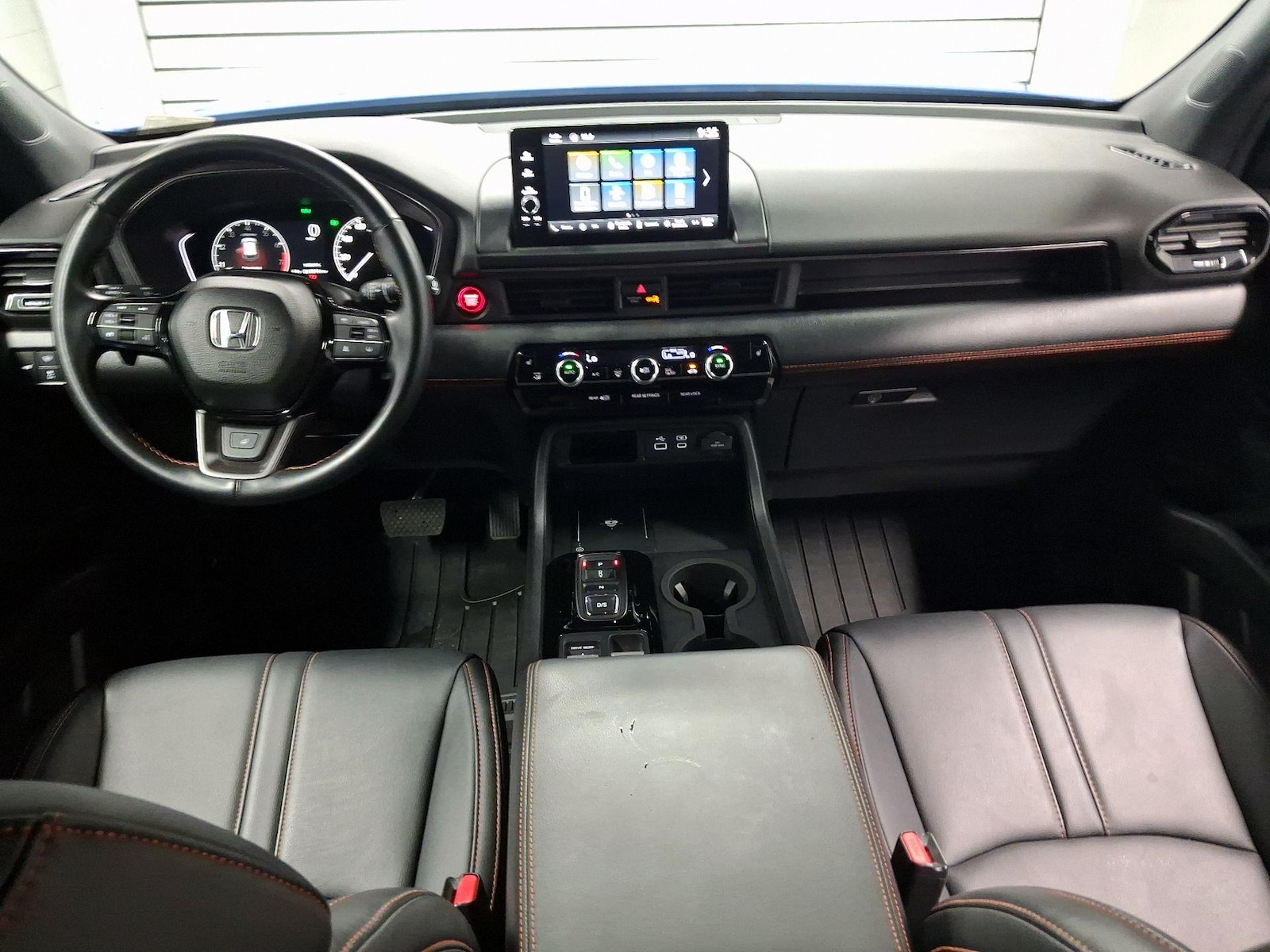 Photo 10