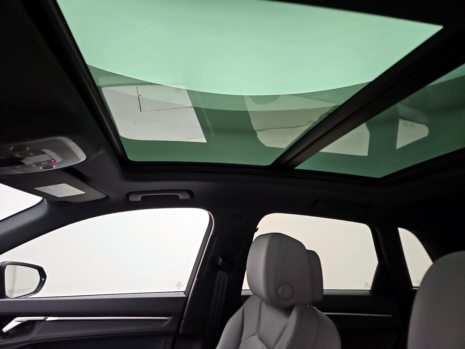 Panoramic Sunroof
