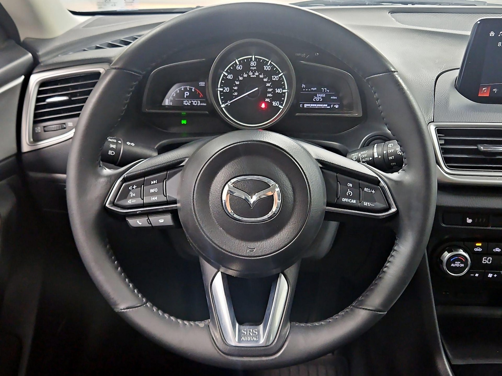 2018 Mazda Mazda3 Touring - Photo 11