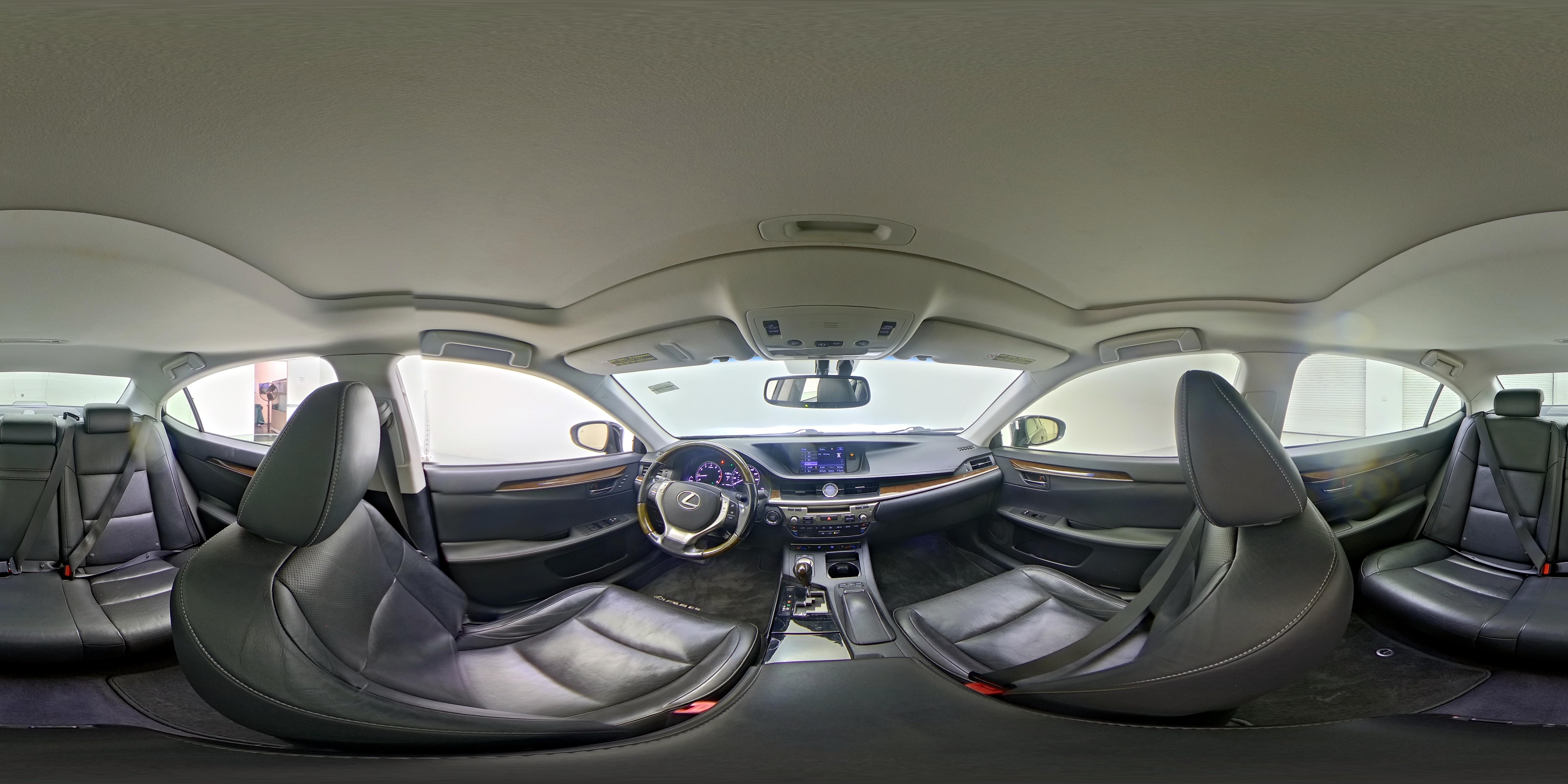 2015 Lexus ES 350 - Photo 26