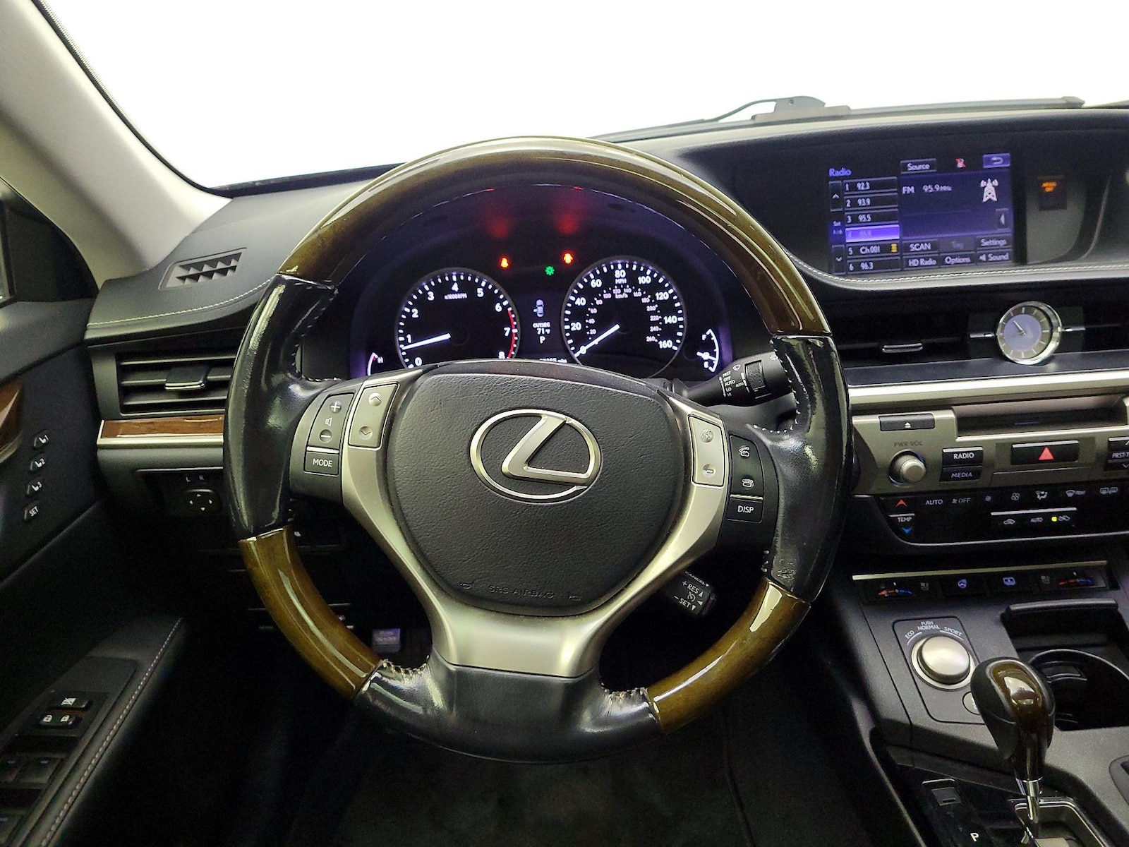 2015 Lexus ES 350 - Photo 11