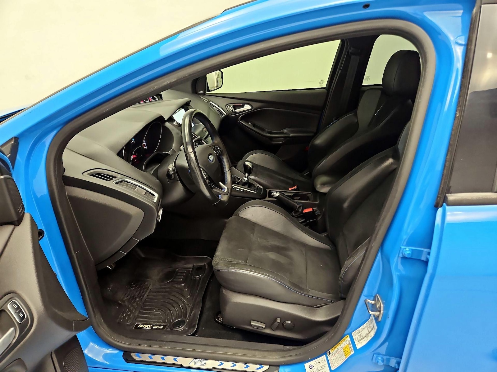 2017 Ford Focus RS - Photo 12