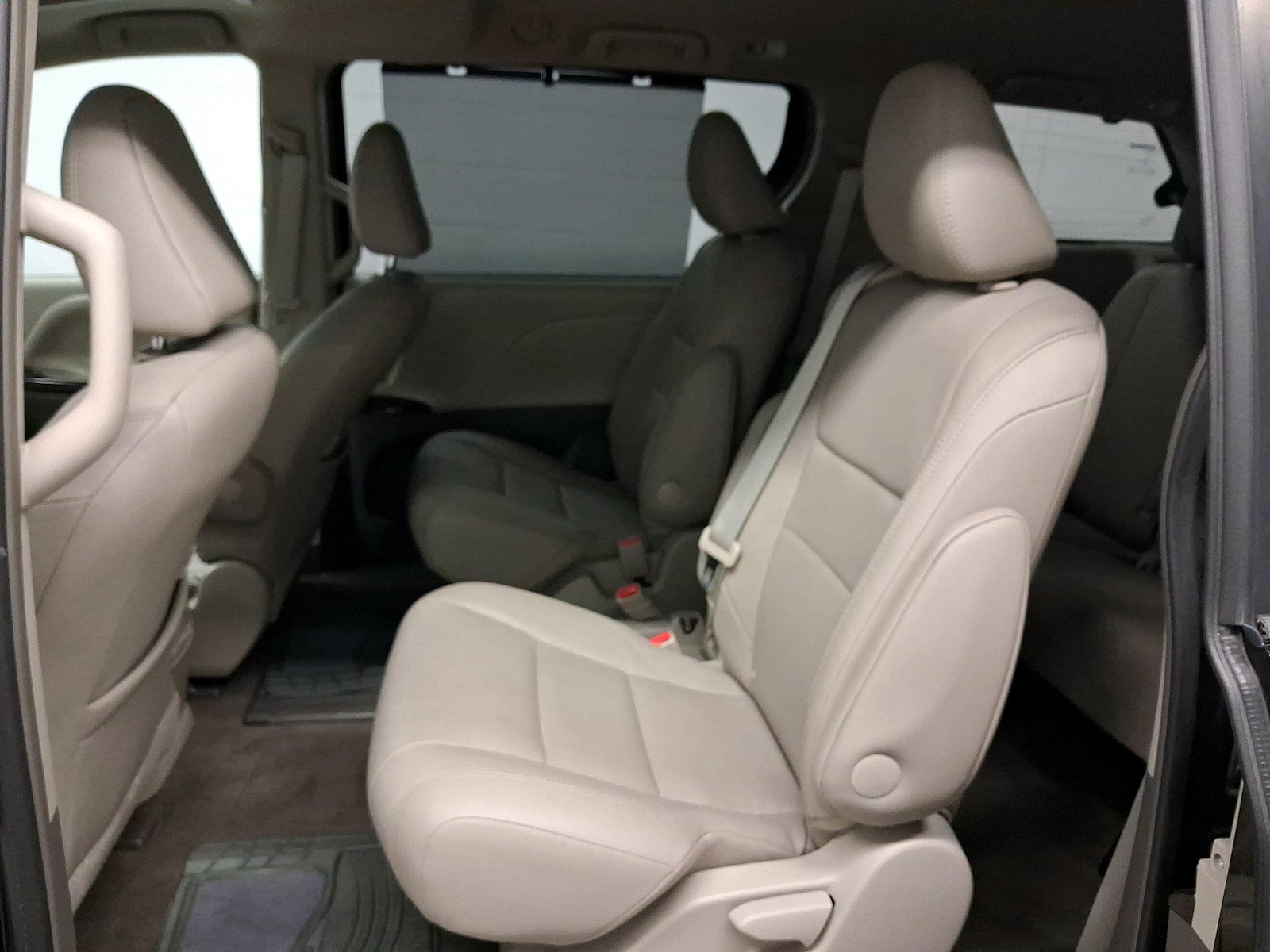 Rear Air Conditioning