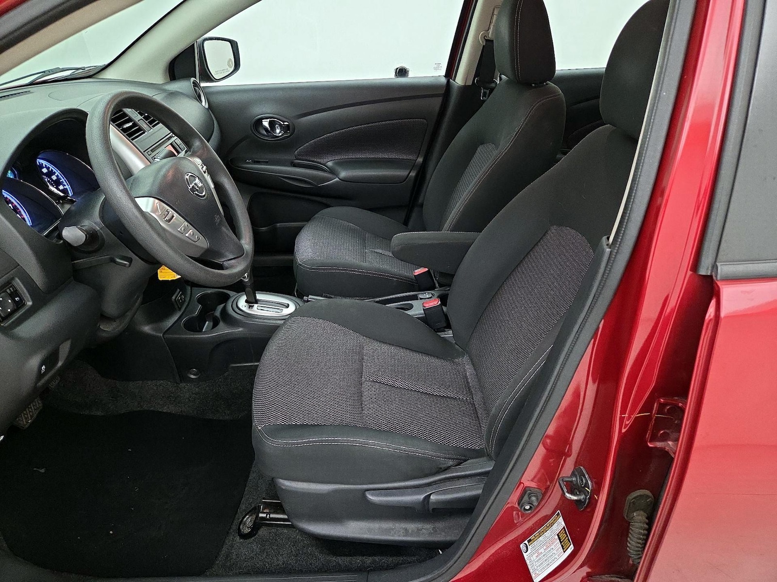 2018 Nissan Versa Sedan SV - Photo 12