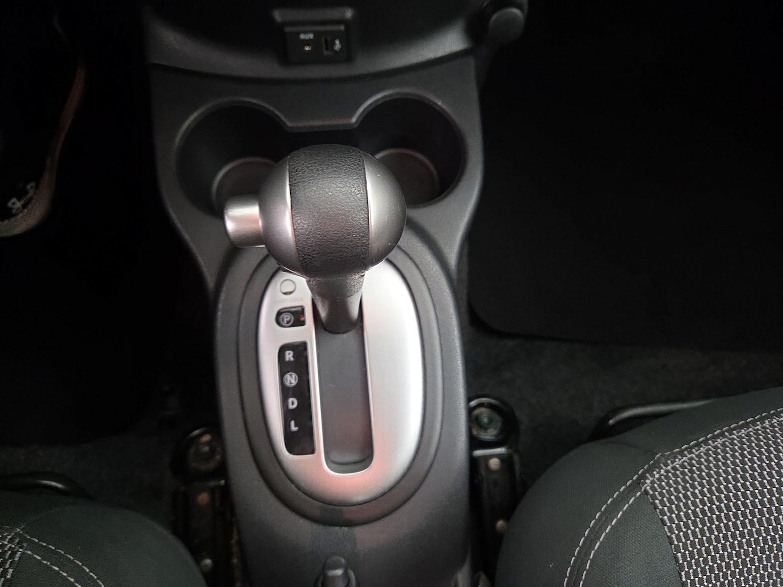 2018 Nissan Versa Sedan SV - Photo 17