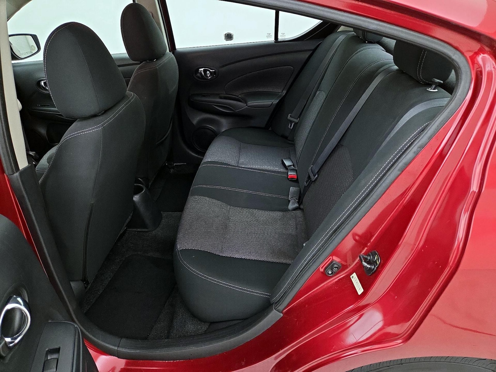 2018 Nissan Versa Sedan SV - Photo 19