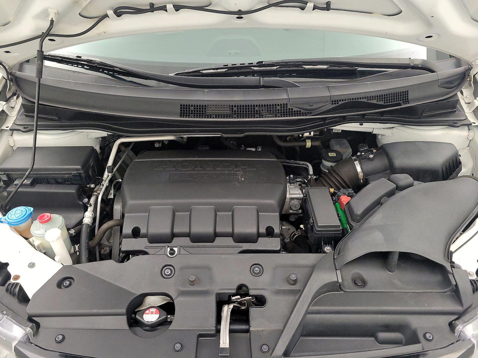 2016 Honda Odyssey SE - Photo 23
