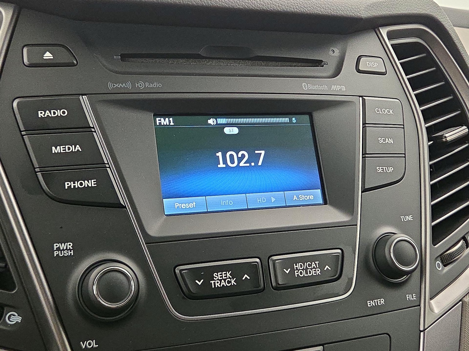 2014 Hyundai Santa Fe Sport - Photo 16