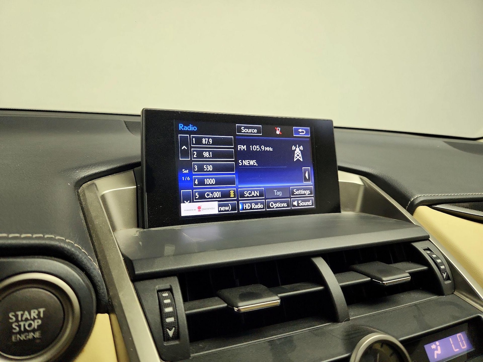 2017 Lexus NX 200t - Photo 17