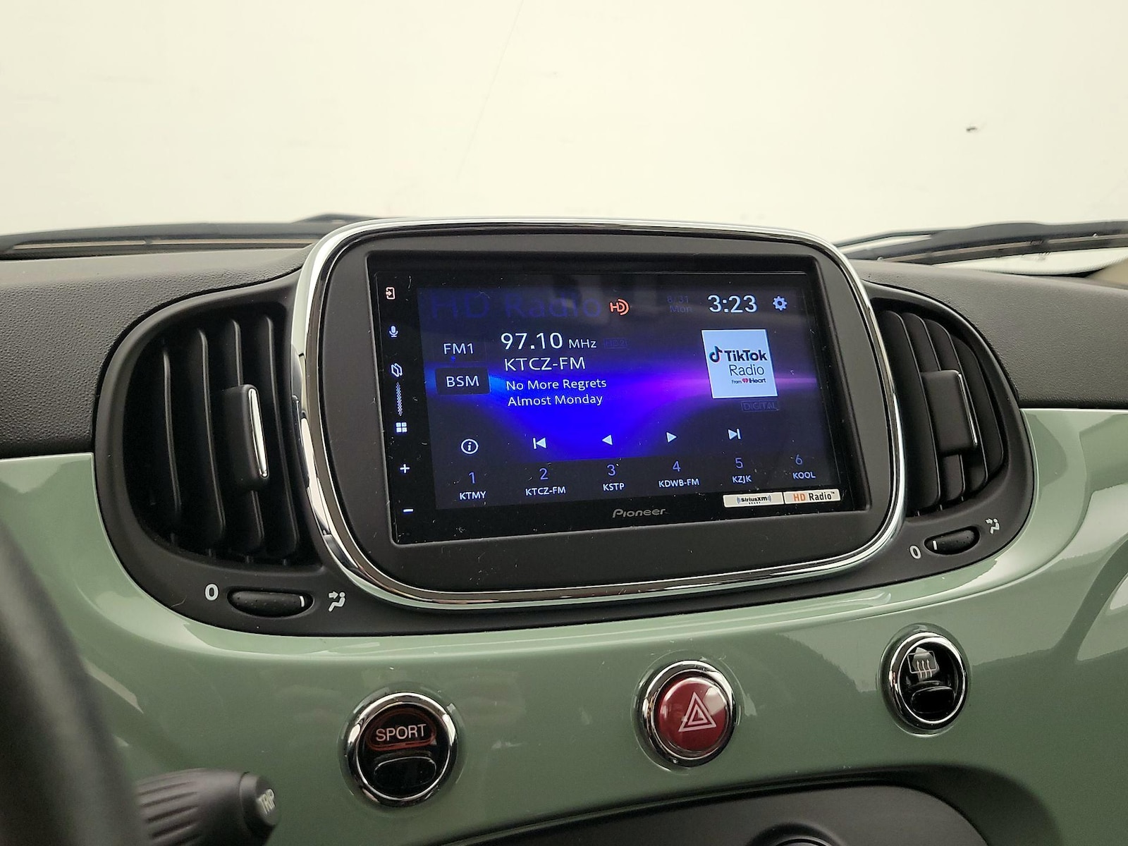 2017 FIAT 500c Pop - Photo 15
