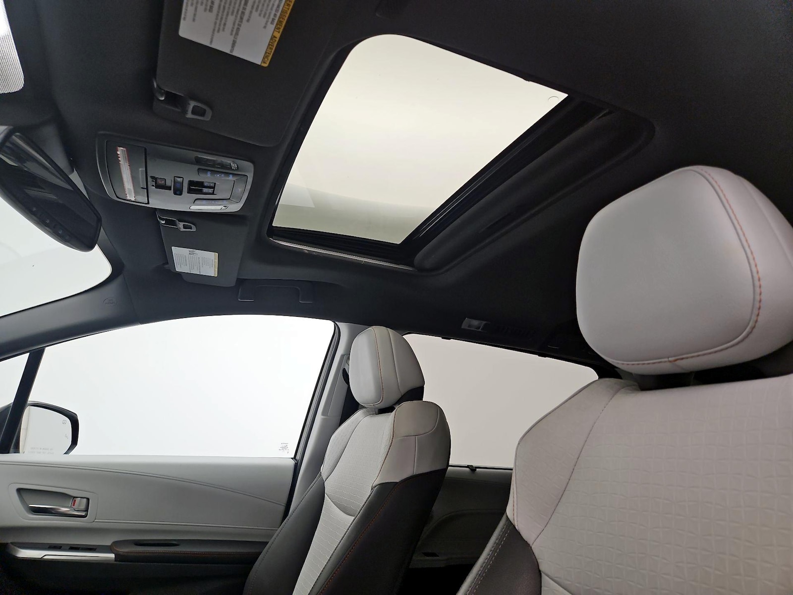 Sunroof(s) & Overhead Airbags
