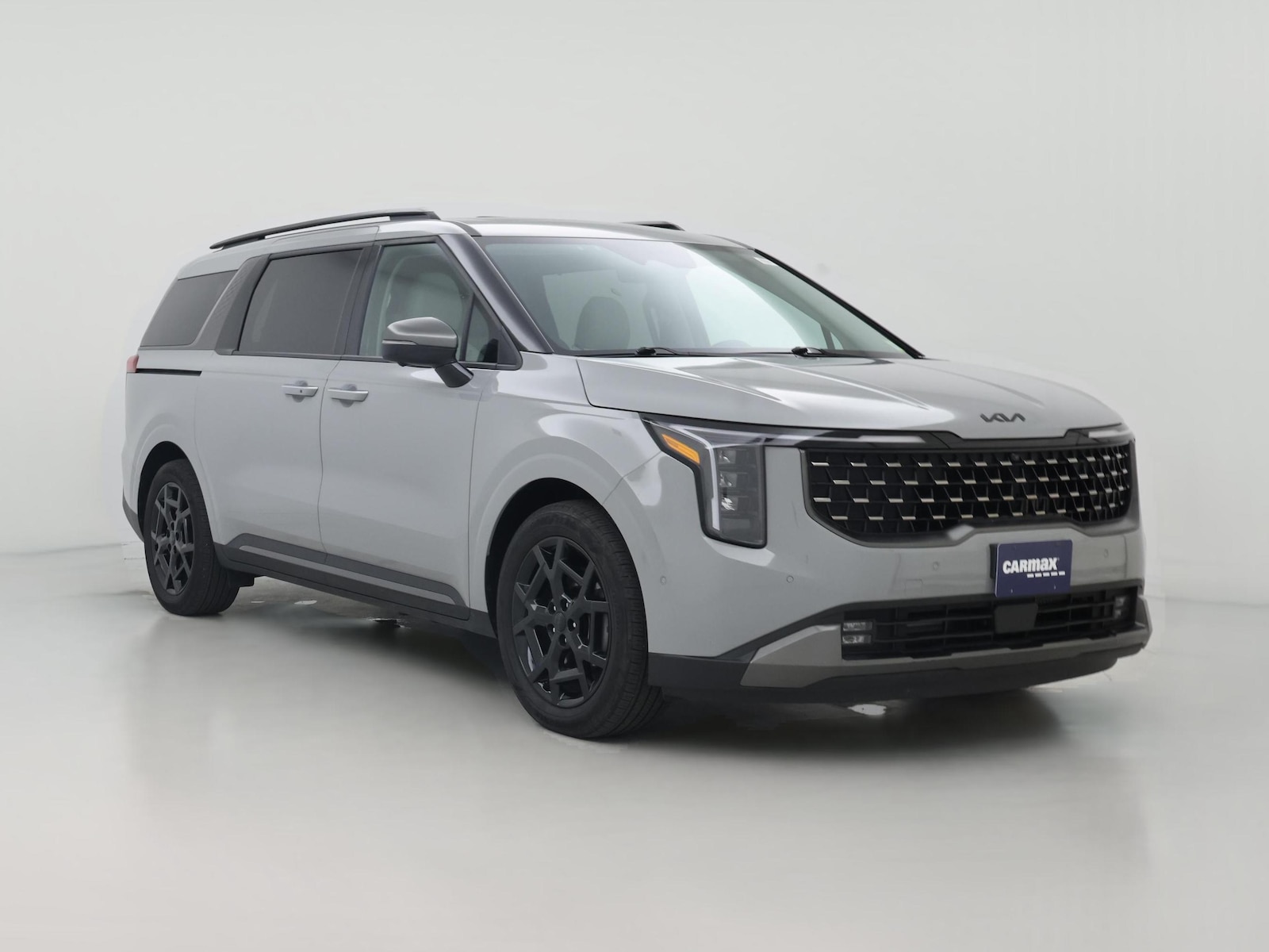 2025 Kia Carnival SX