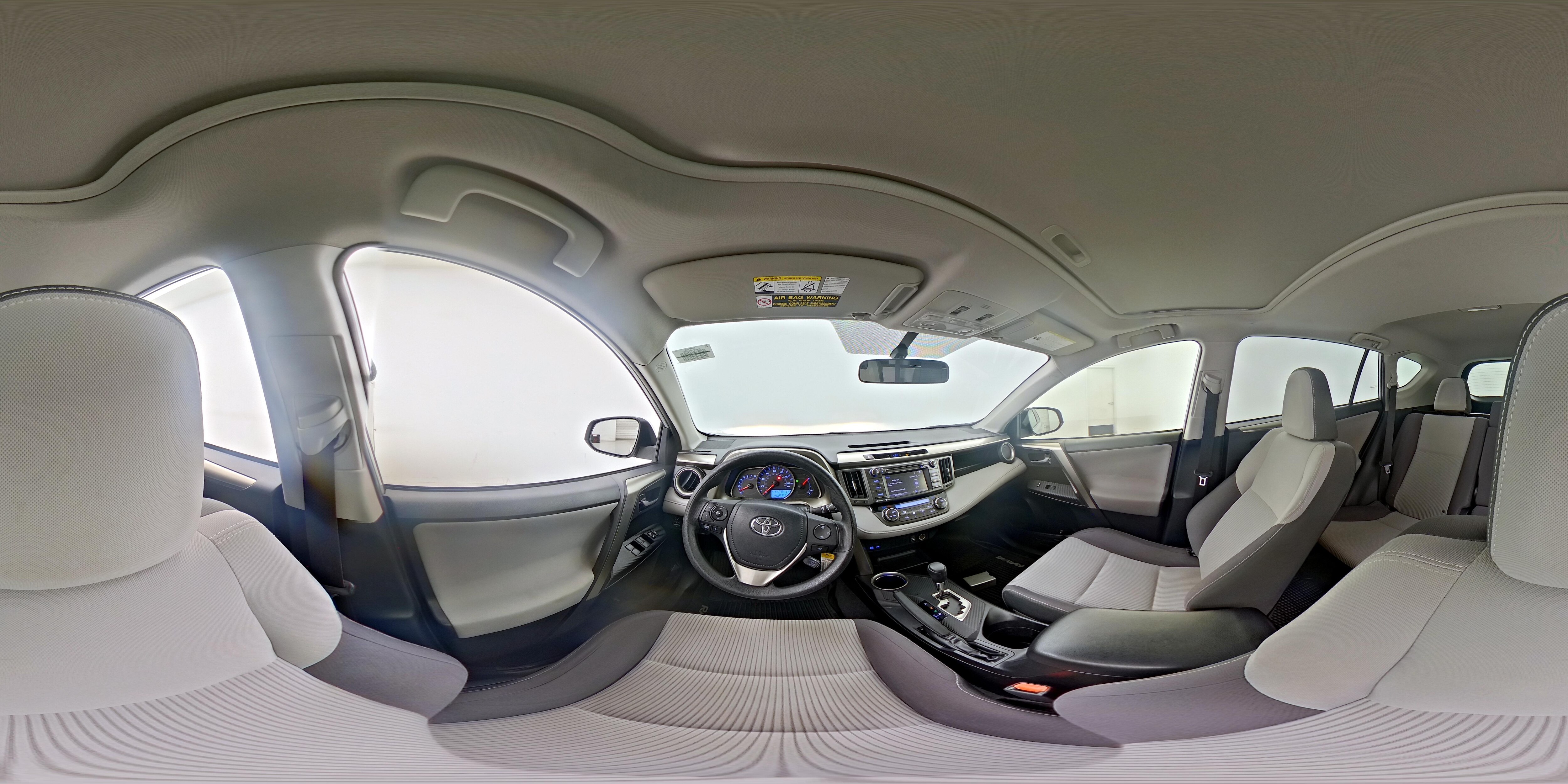 2015 Toyota RAV4 XLE - Photo 27