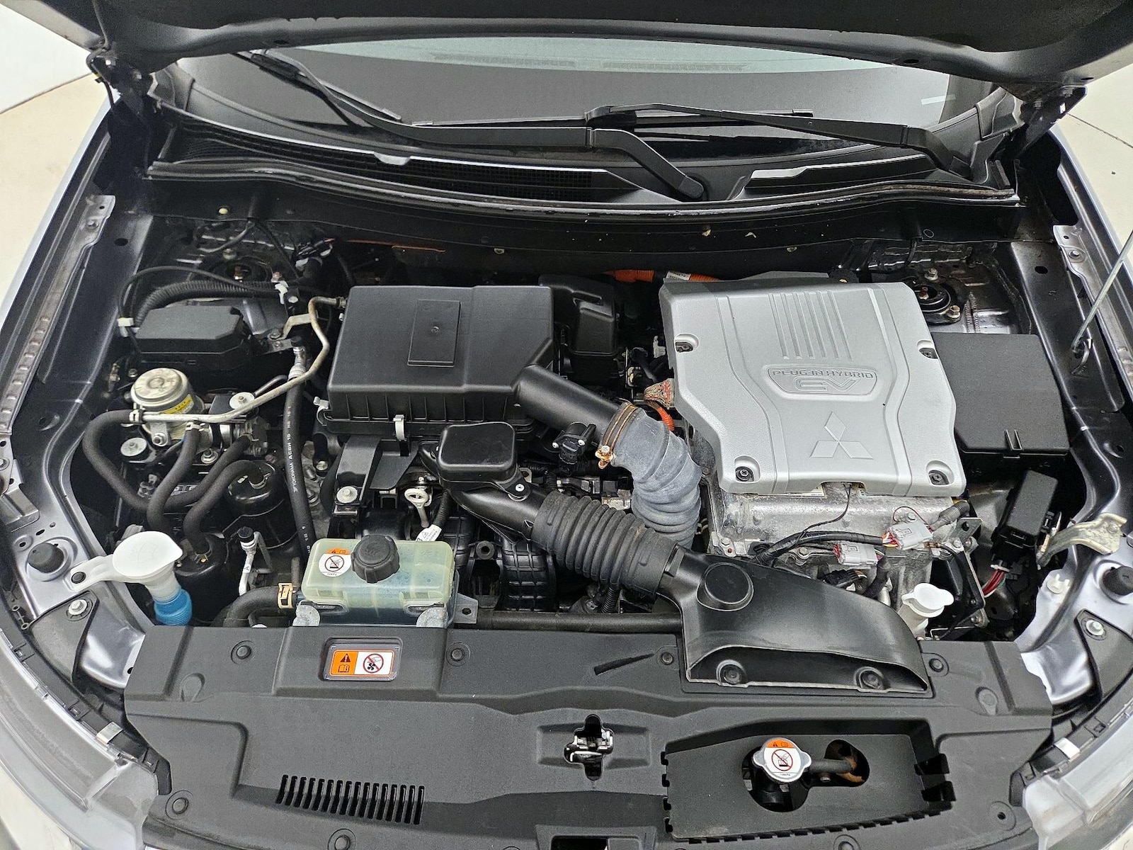 2018 Mitsubishi Outlander GT - Photo 23