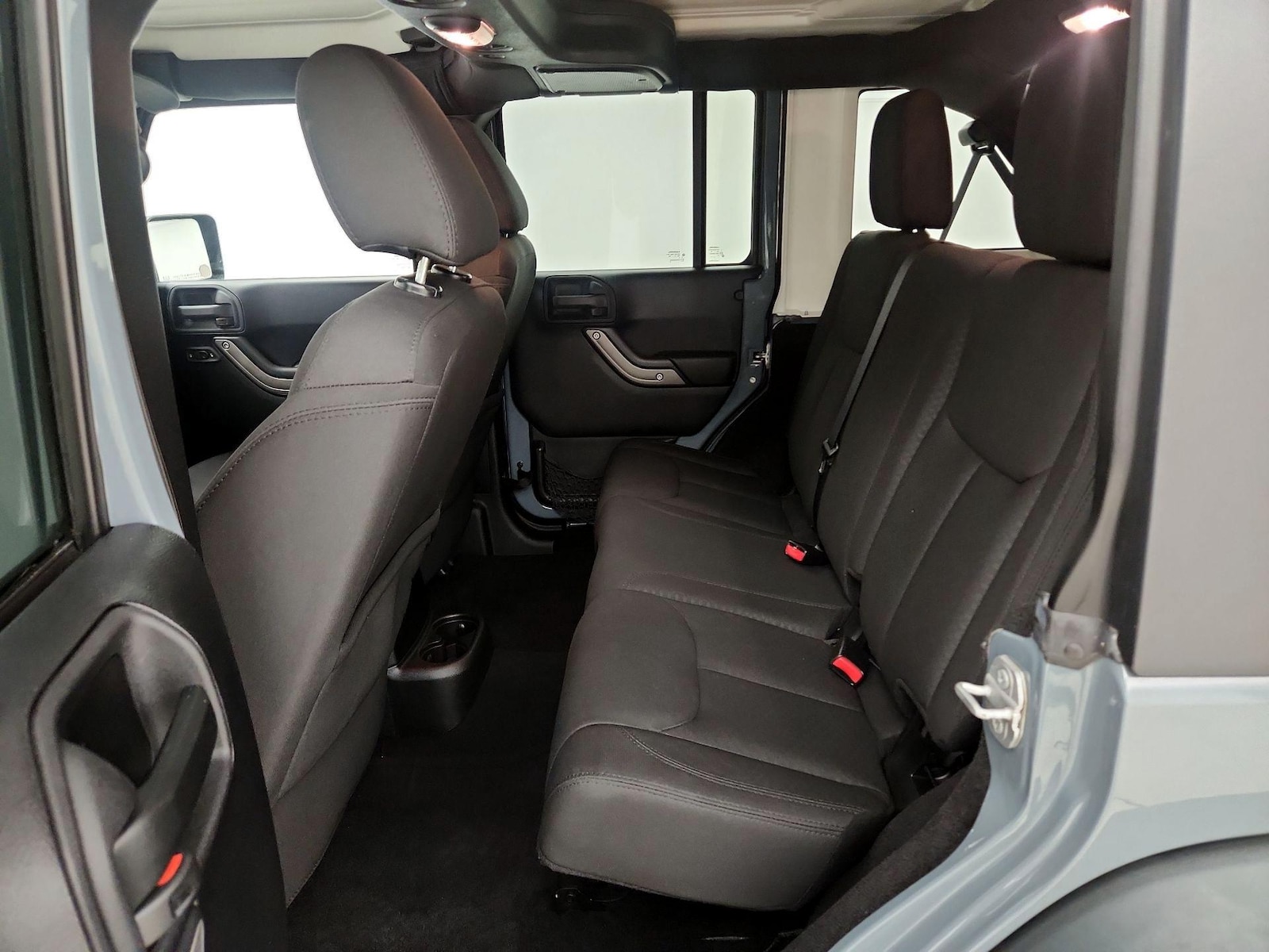 2015 Jeep Wrangler Unlimited Sport - Photo 17