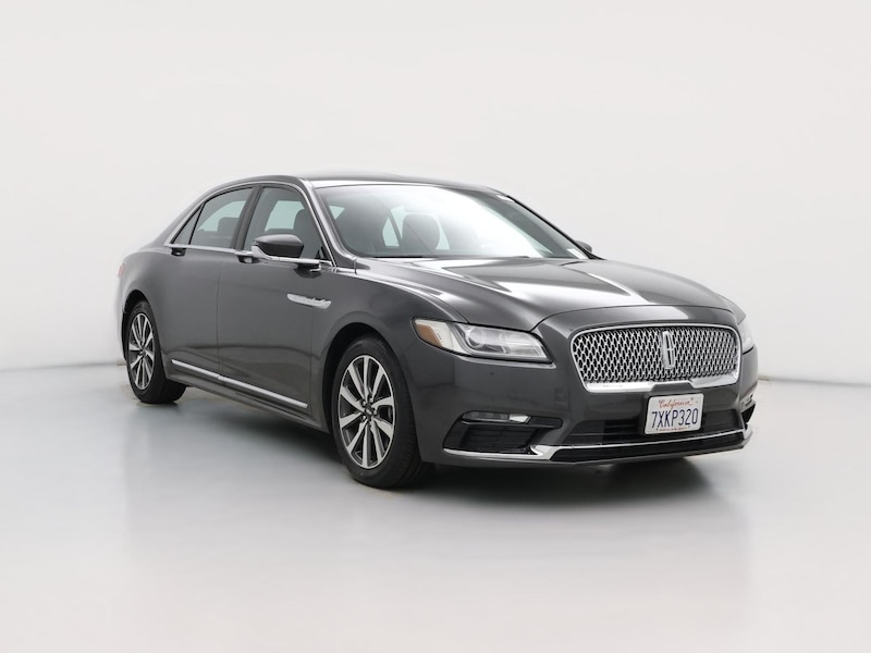 2017 Lincoln Continental Premiere