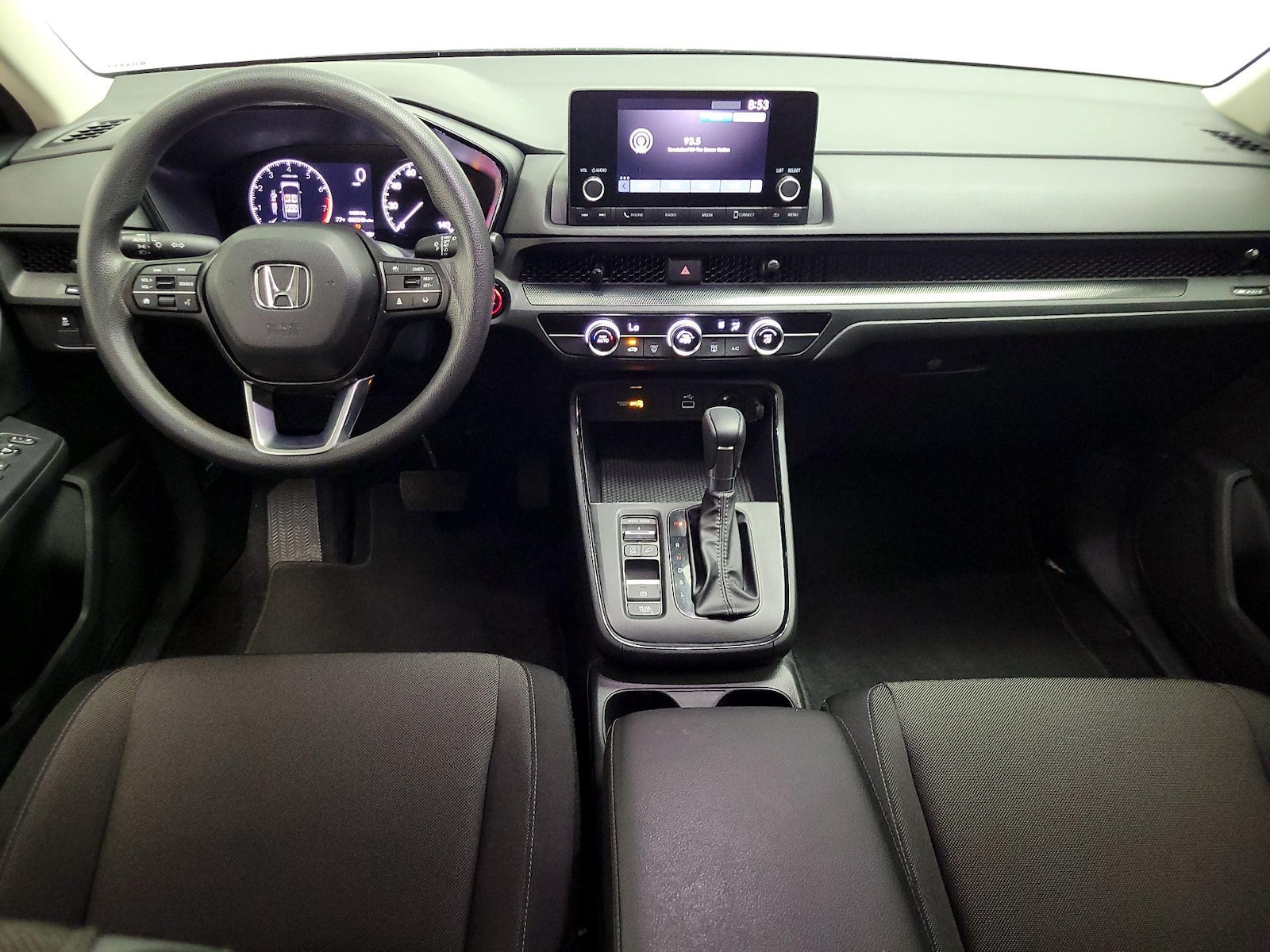 2024 Honda CR-V LX - Photo 10
