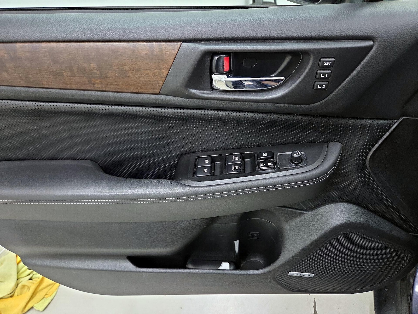 2015 Subaru Outback Limited - Photo 13