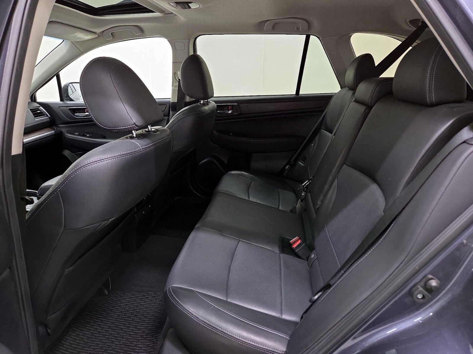 2015 Subaru Outback Limited - Photo 22
