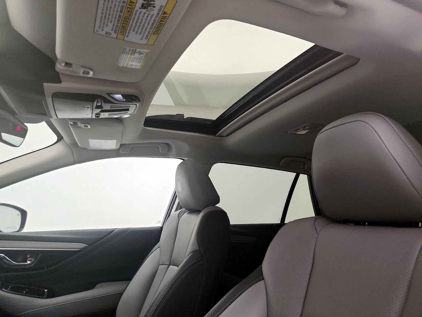 2025 Subaru Outback Limited - Photo 21