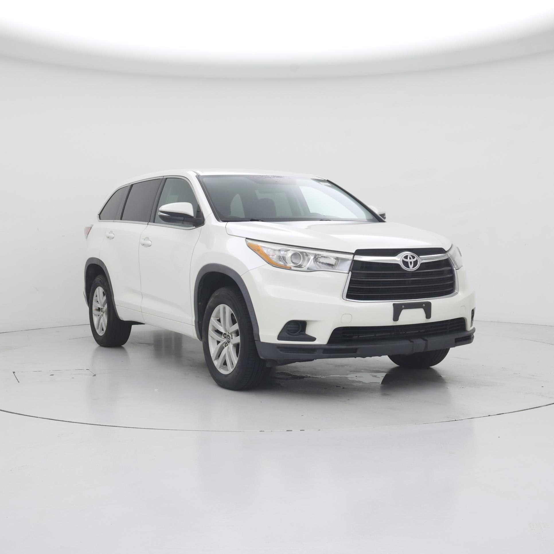 White 2016 Toyota Highlander SUV / Crossover Front-Wheel Drive Automatic