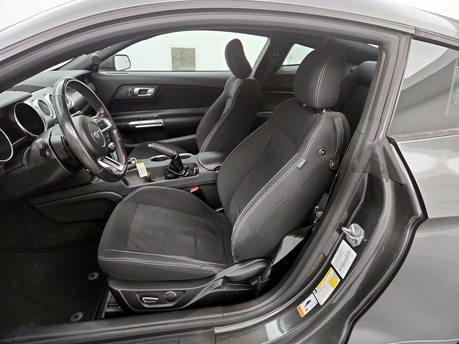 Power Seat(s) & Side Airbags