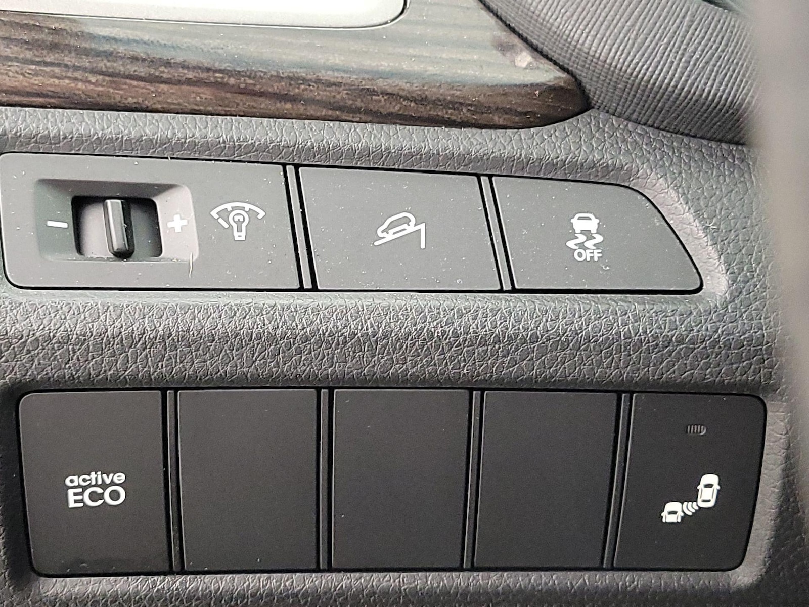 2014 Hyundai Santa Fe Sport 2.0T - Photo 14