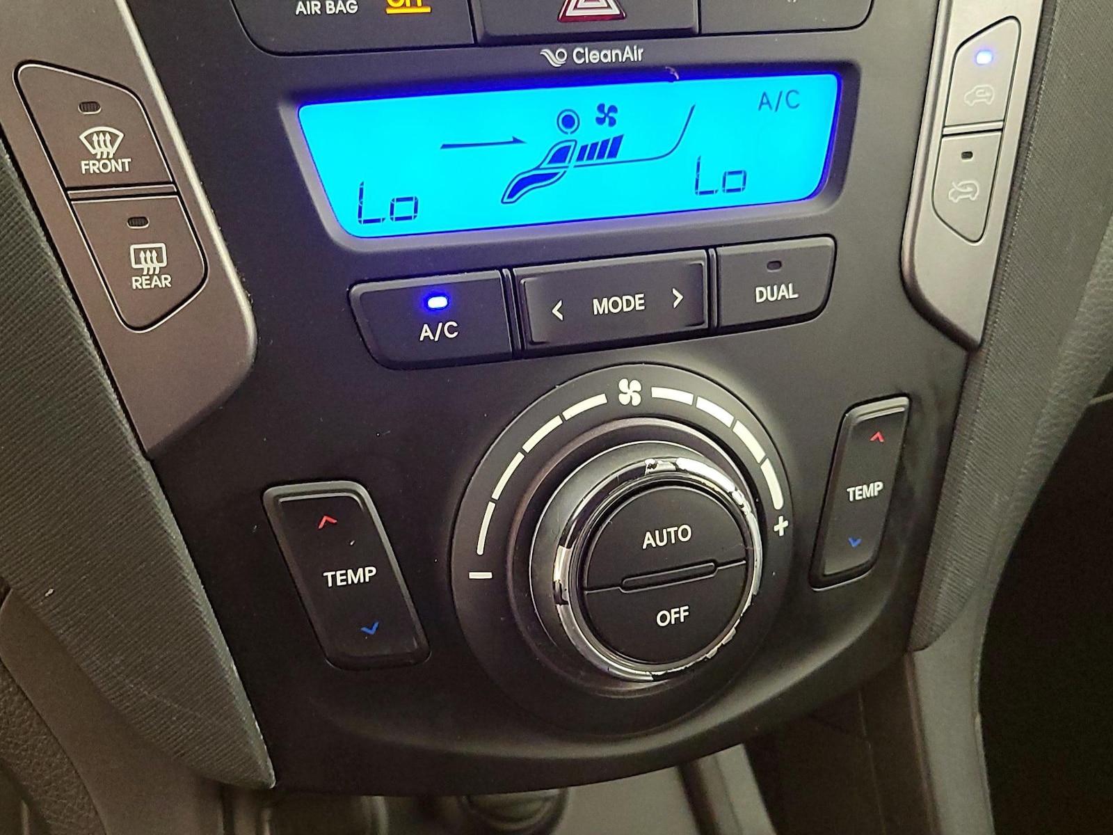 2014 Hyundai Santa Fe Sport 2.0T - Photo 17