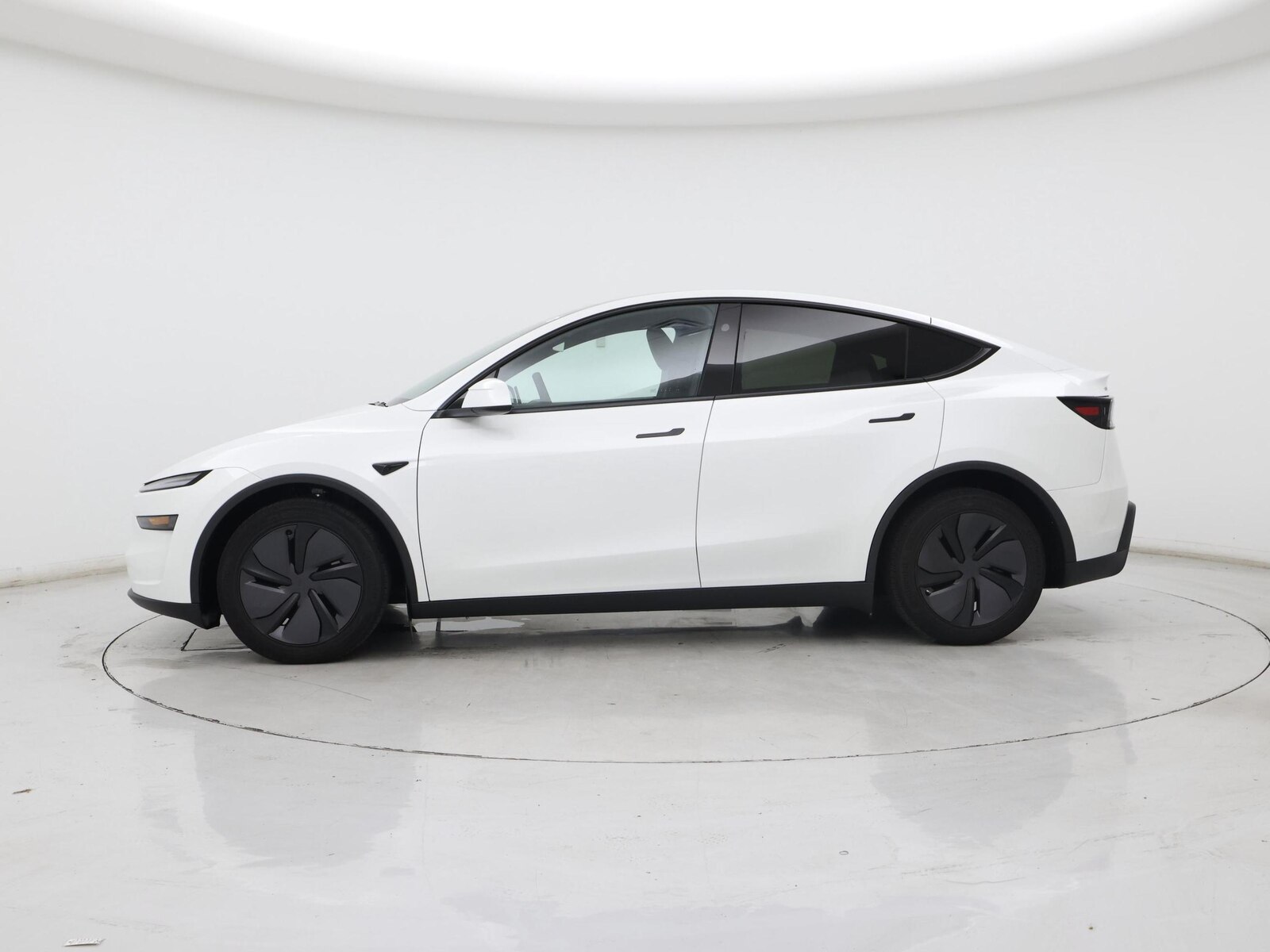 2026 Tesla Model Y Premium, photo 4