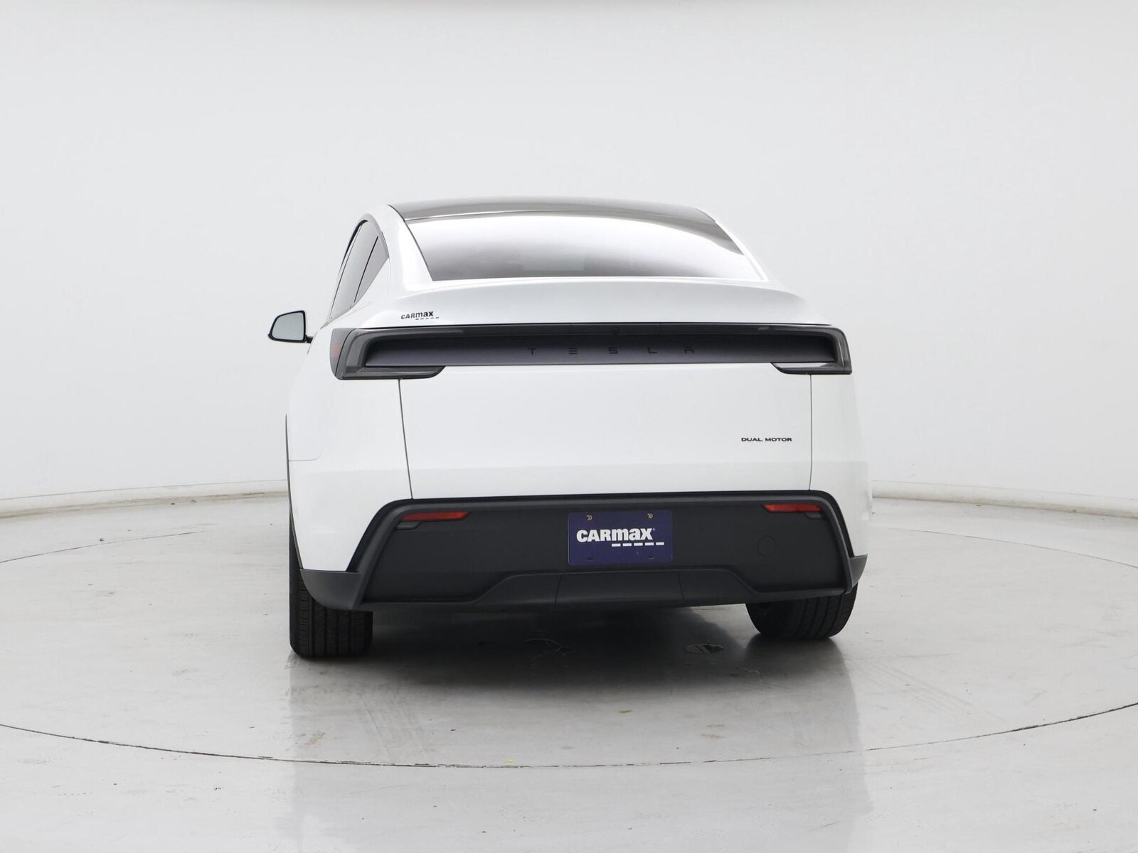 2026 Tesla Model Y Premium, photo 7