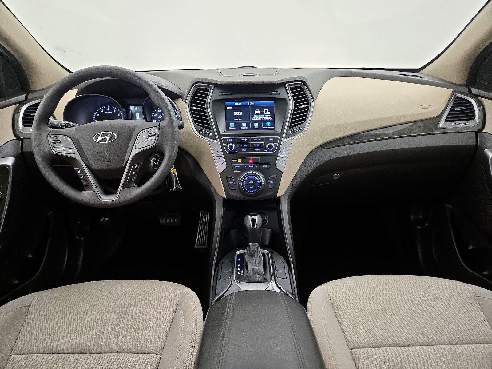 Apple CarPlay® & Android Auto™