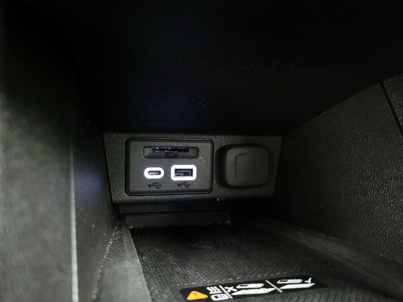 2022 Chevrolet Bolt EUV Premier - Photo 19
