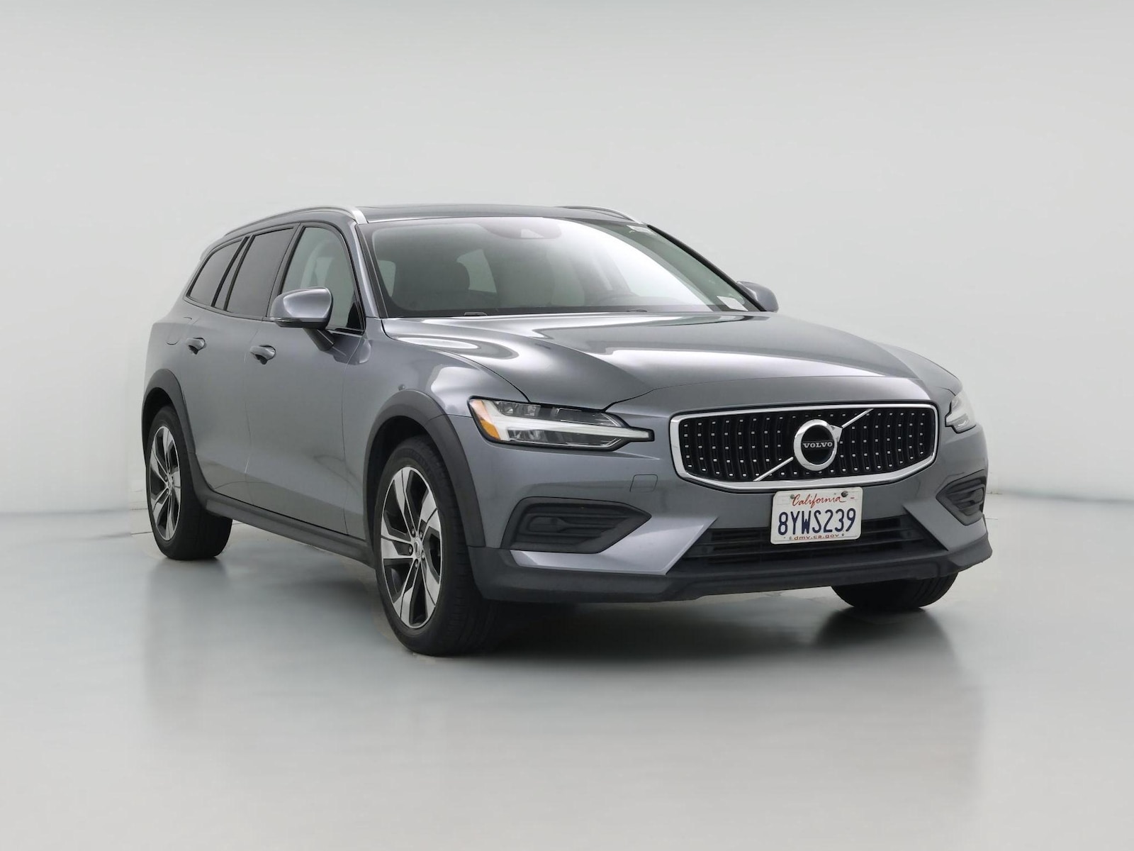 2020 Volvo V60 Cross Country Base