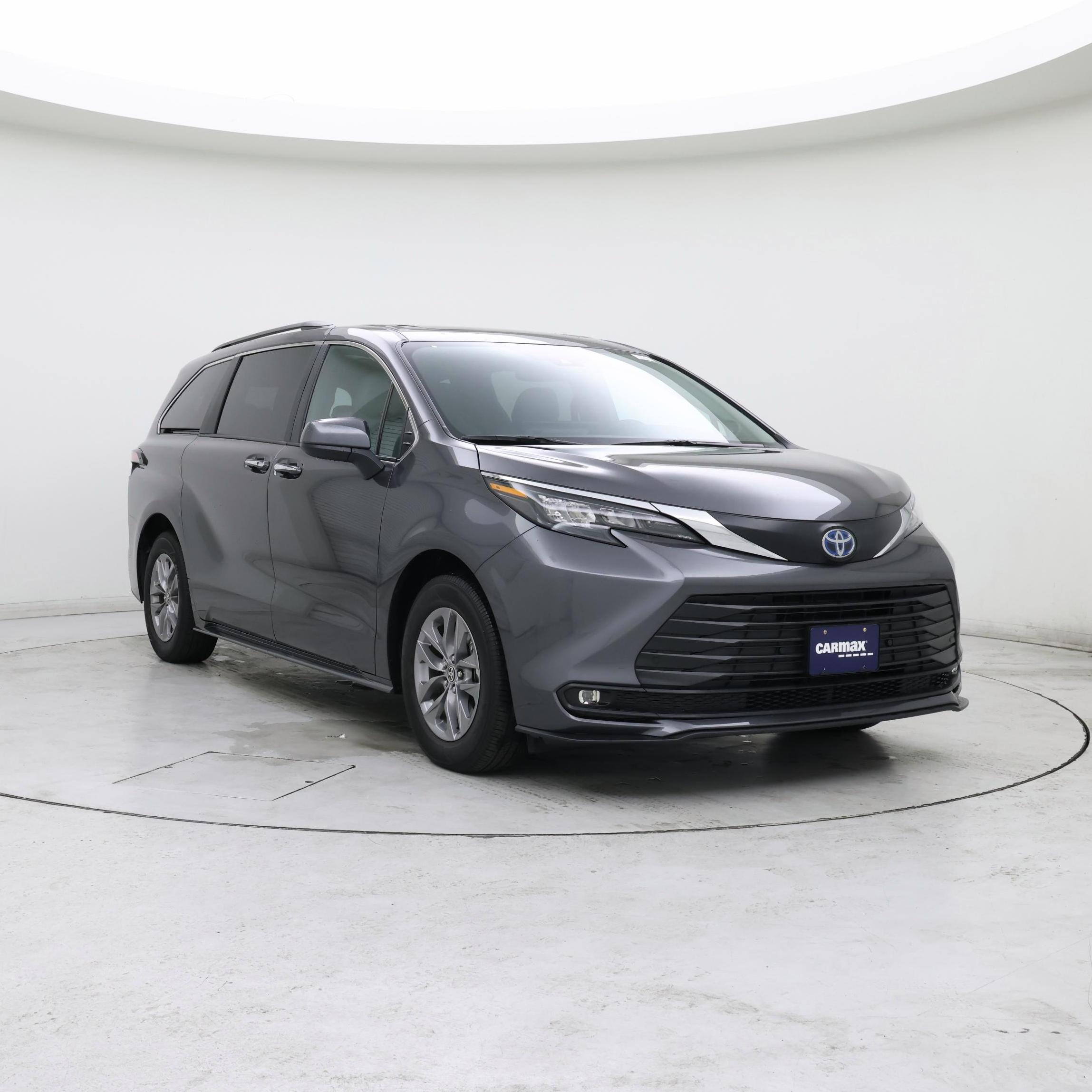 Gray 2025 Toyota Sienna Minivan All-Wheel Drive Automatic