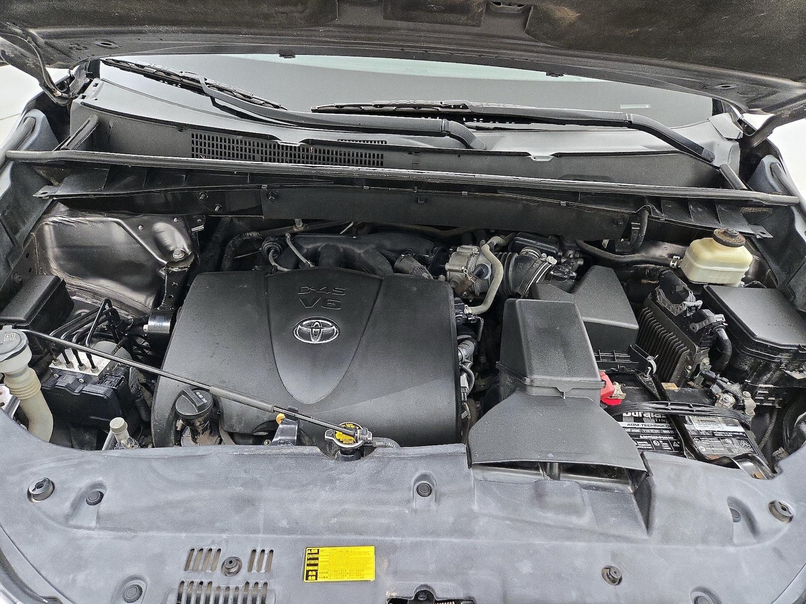 2017 Toyota Highlander LE Plus - Photo 24