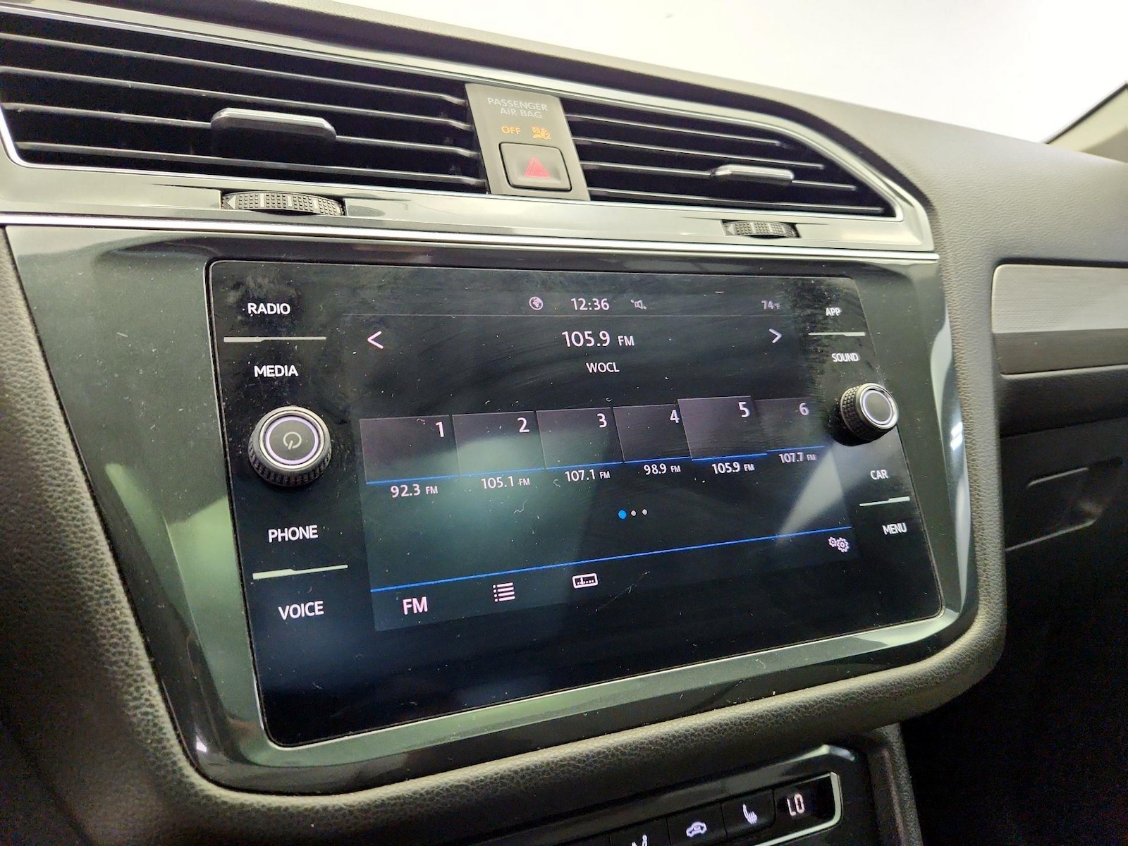 2020 Volkswagen Tiguan SE - Photo 7