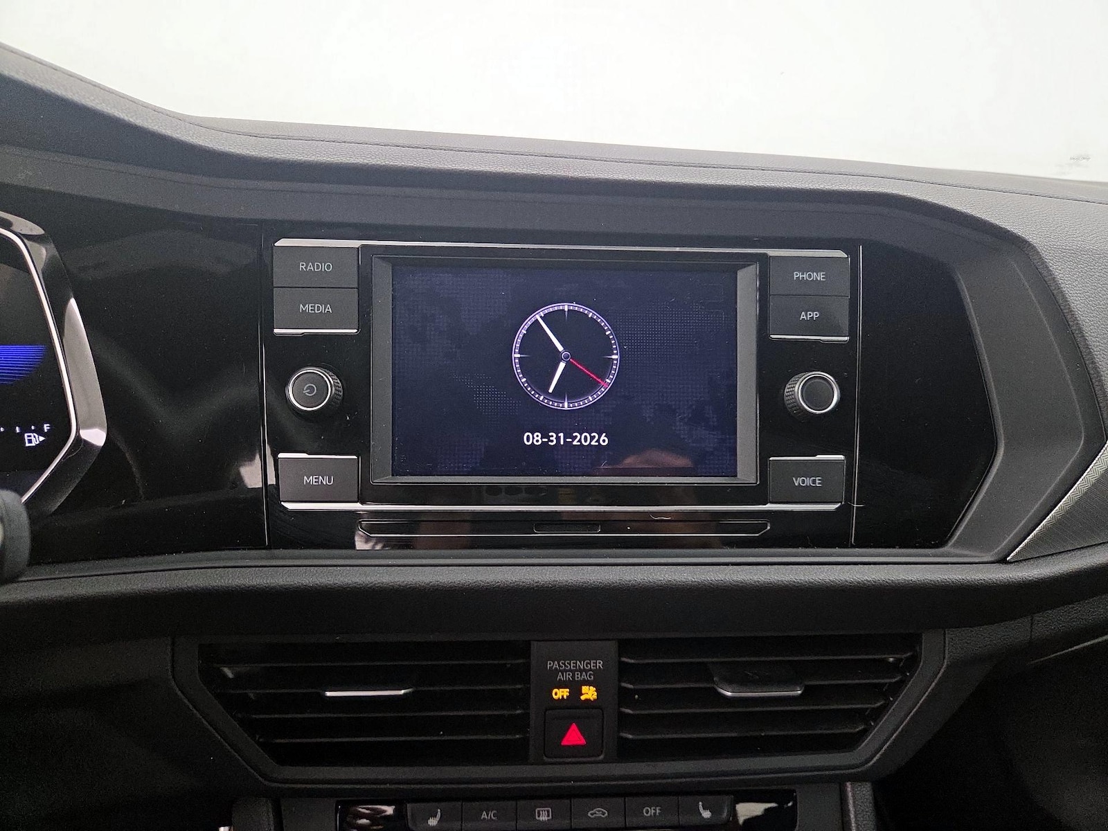 2024 Volkswagen Jetta Sport - Photo 15