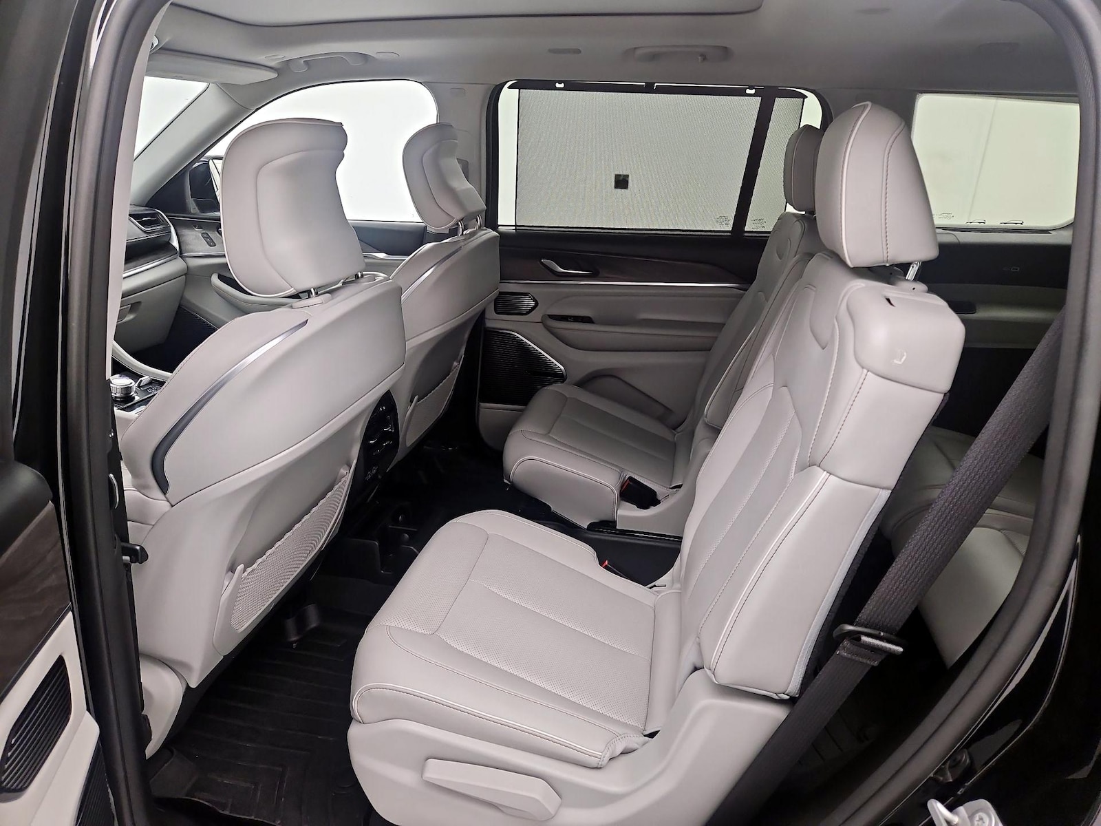 Rear Air Conditioning