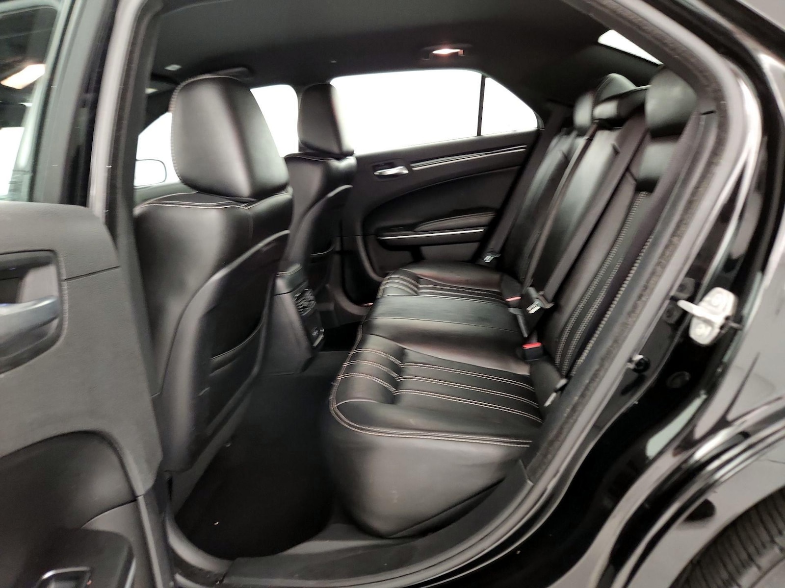 2021 Chrysler 300 S - Photo 20