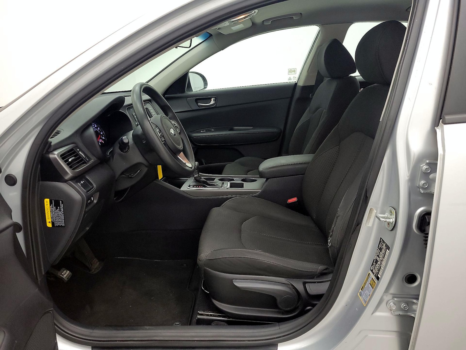 2016 Kia Optima LX - Photo 12