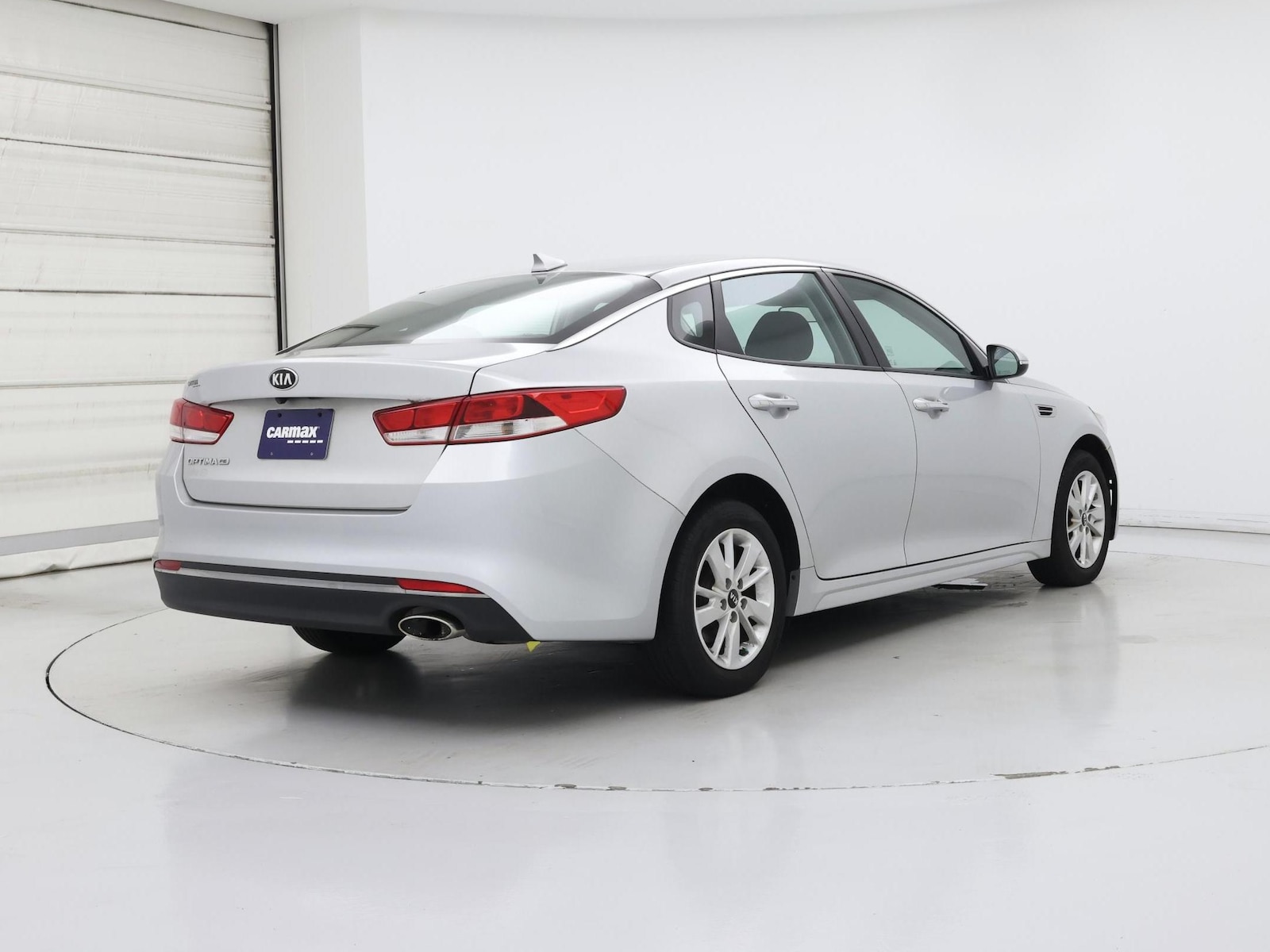 2016 Kia Optima LX - Photo 9