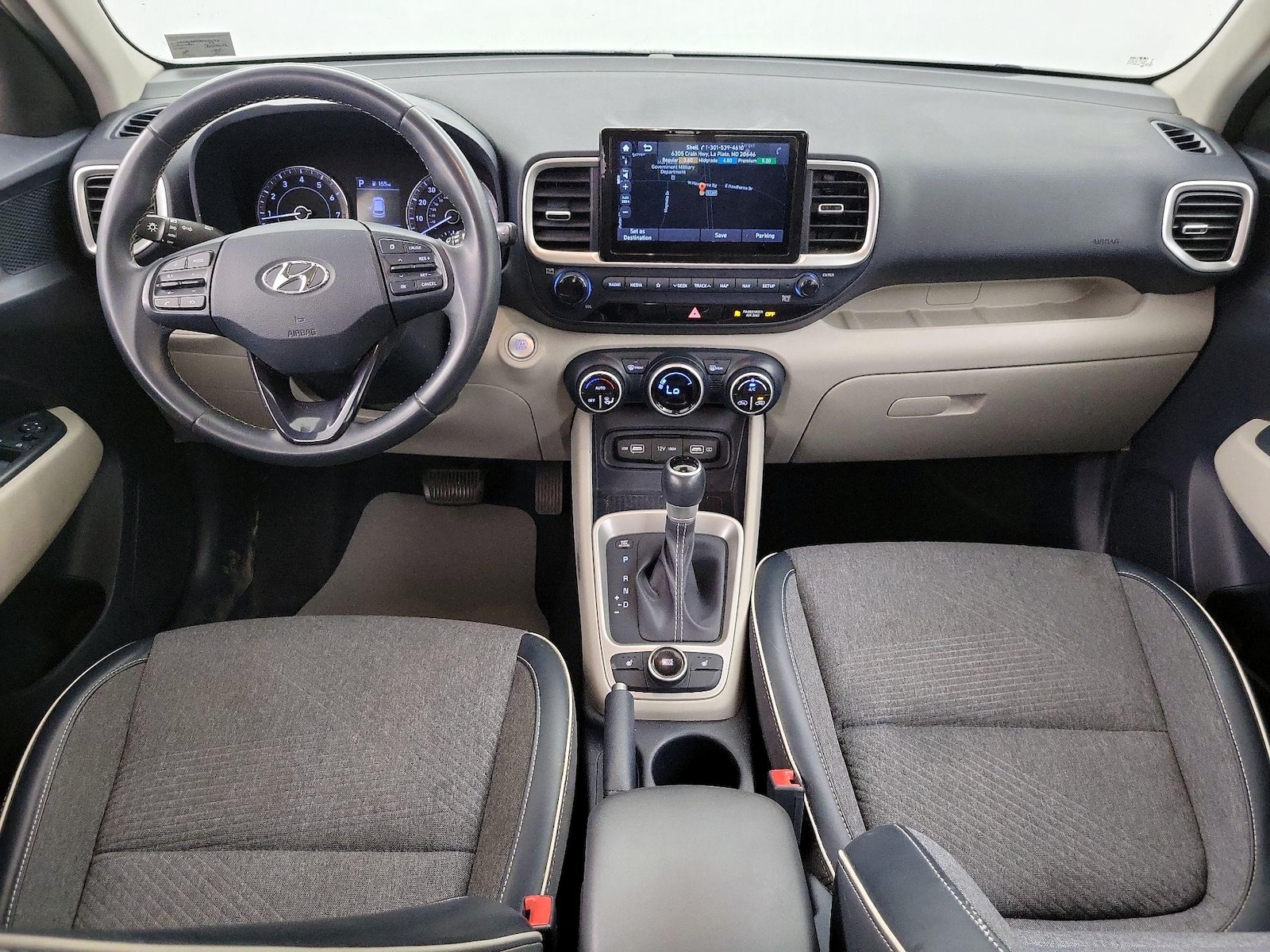 2022 Hyundai Venue Limited - Photo 10