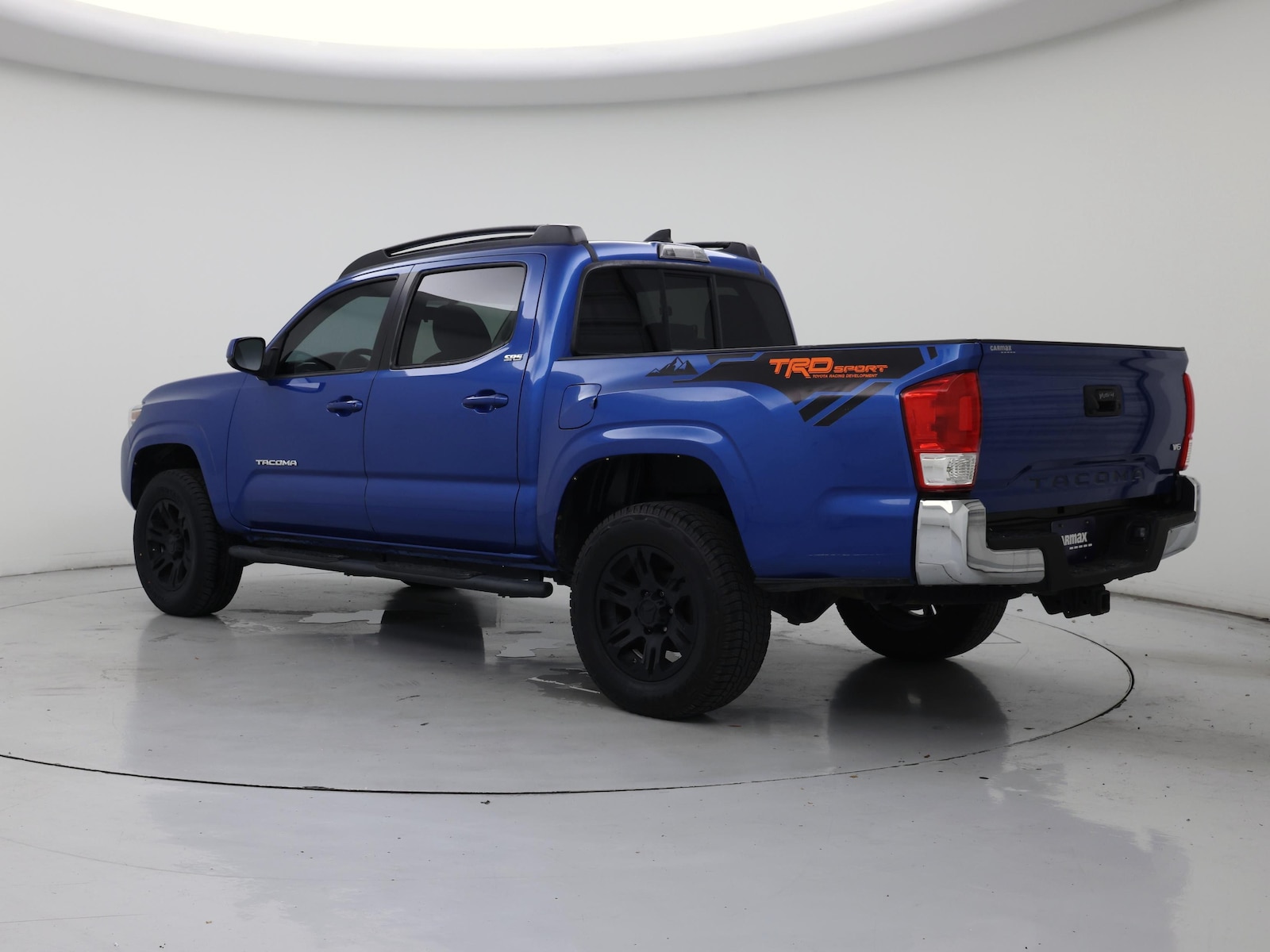 2016 Toyota Tacoma SR5, photo 3