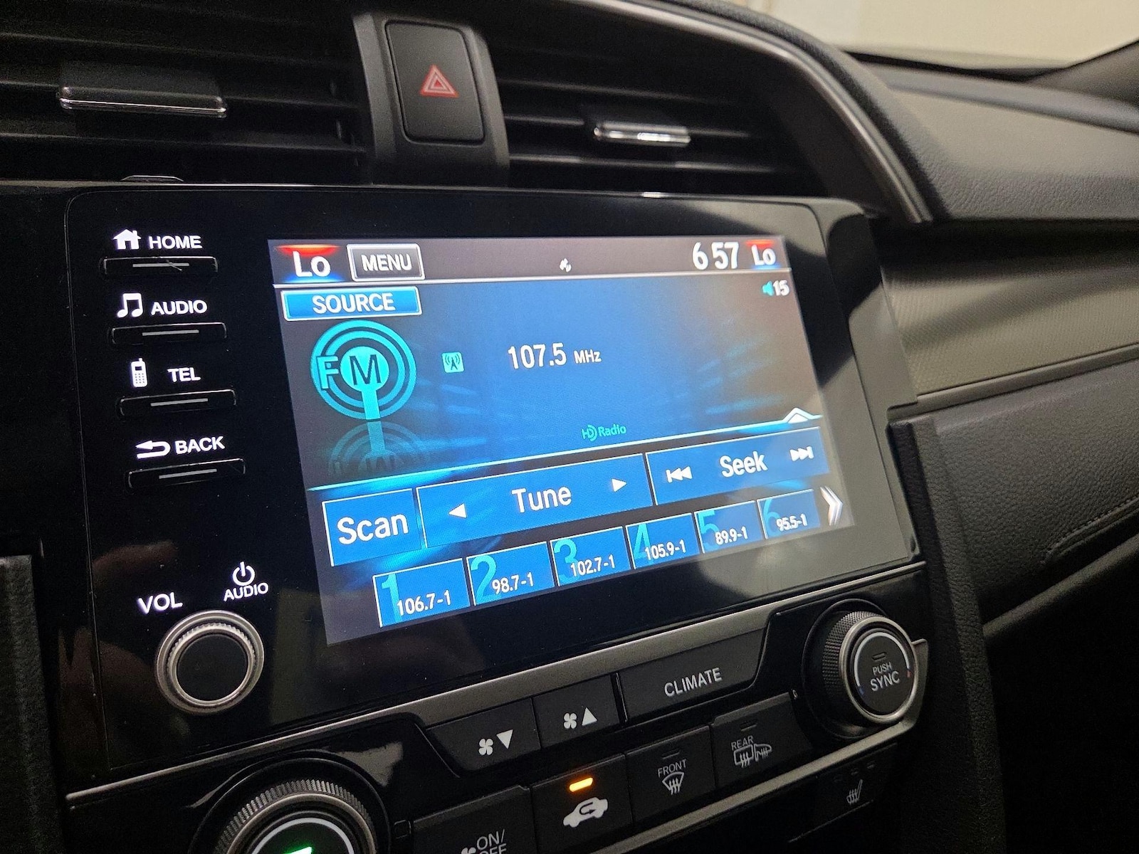 2019 Honda Civic Hatchback EX - Photo 14