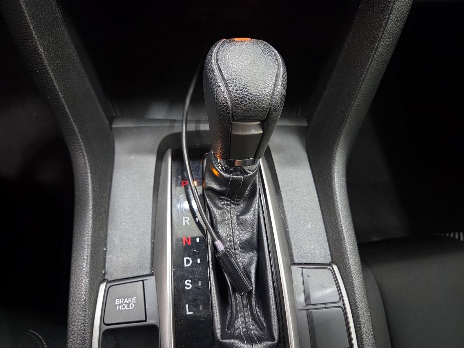 2019 Honda Civic Hatchback EX - Photo 16