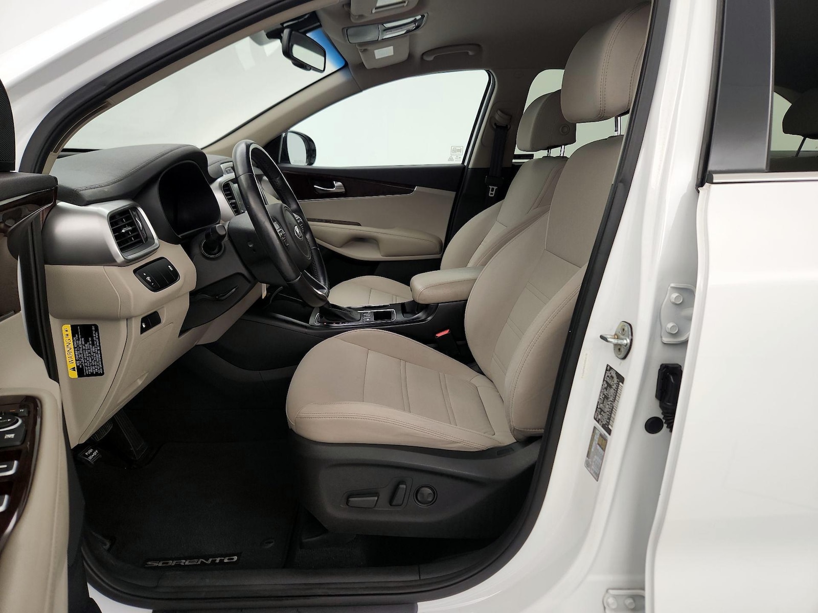 2017 Kia Sorento LX - Photo 12