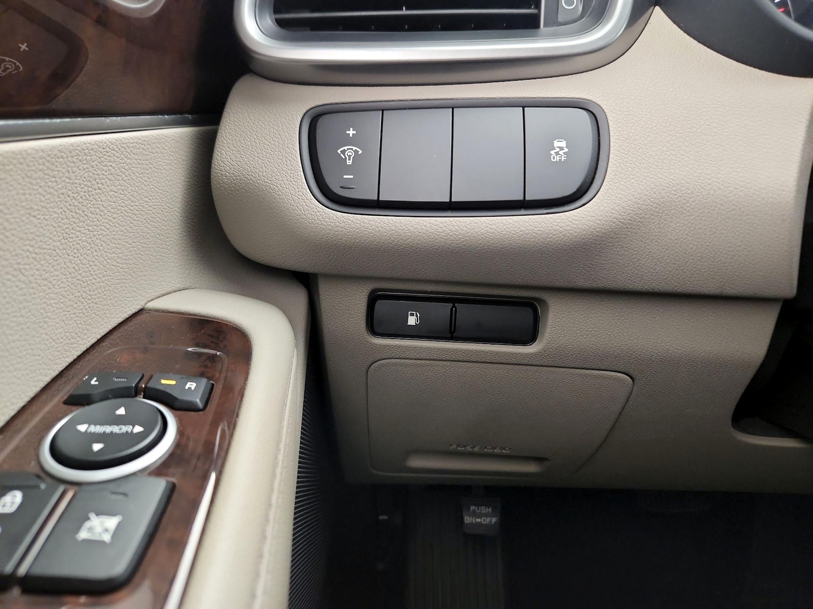 2017 Kia Sorento LX - Photo 14