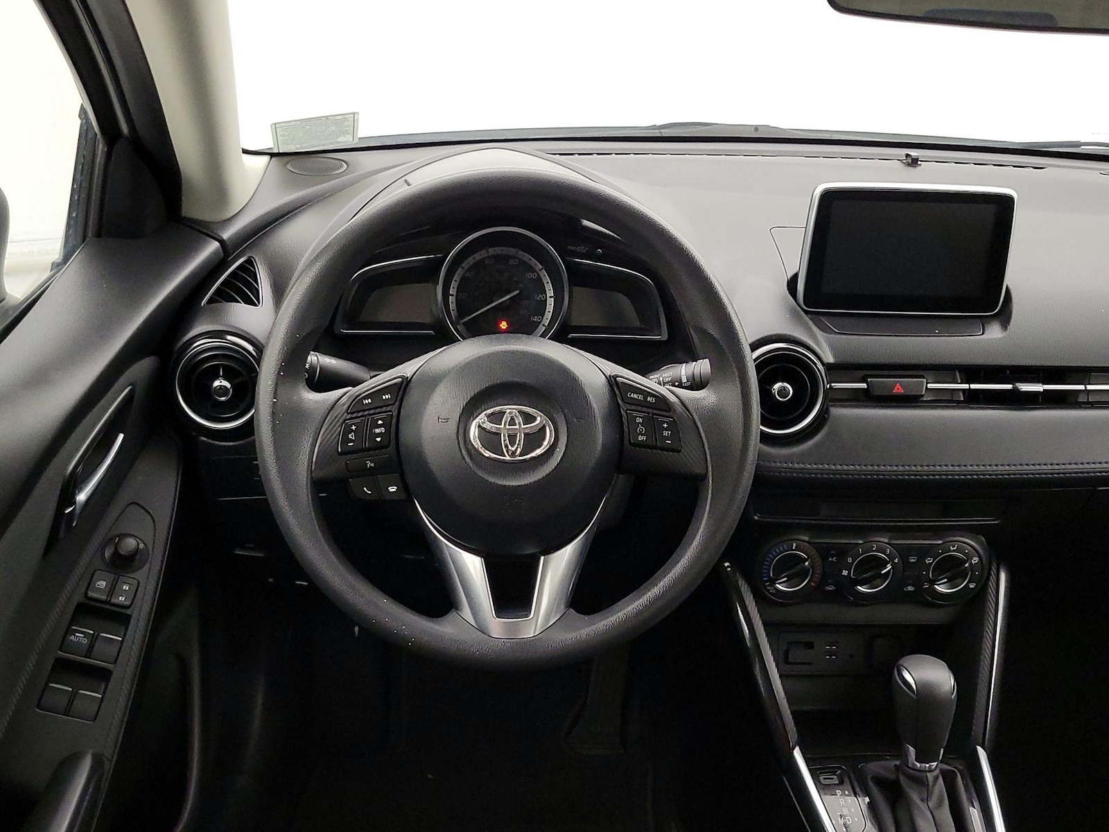 2017 Toyota Yaris iA Base - Photo 11