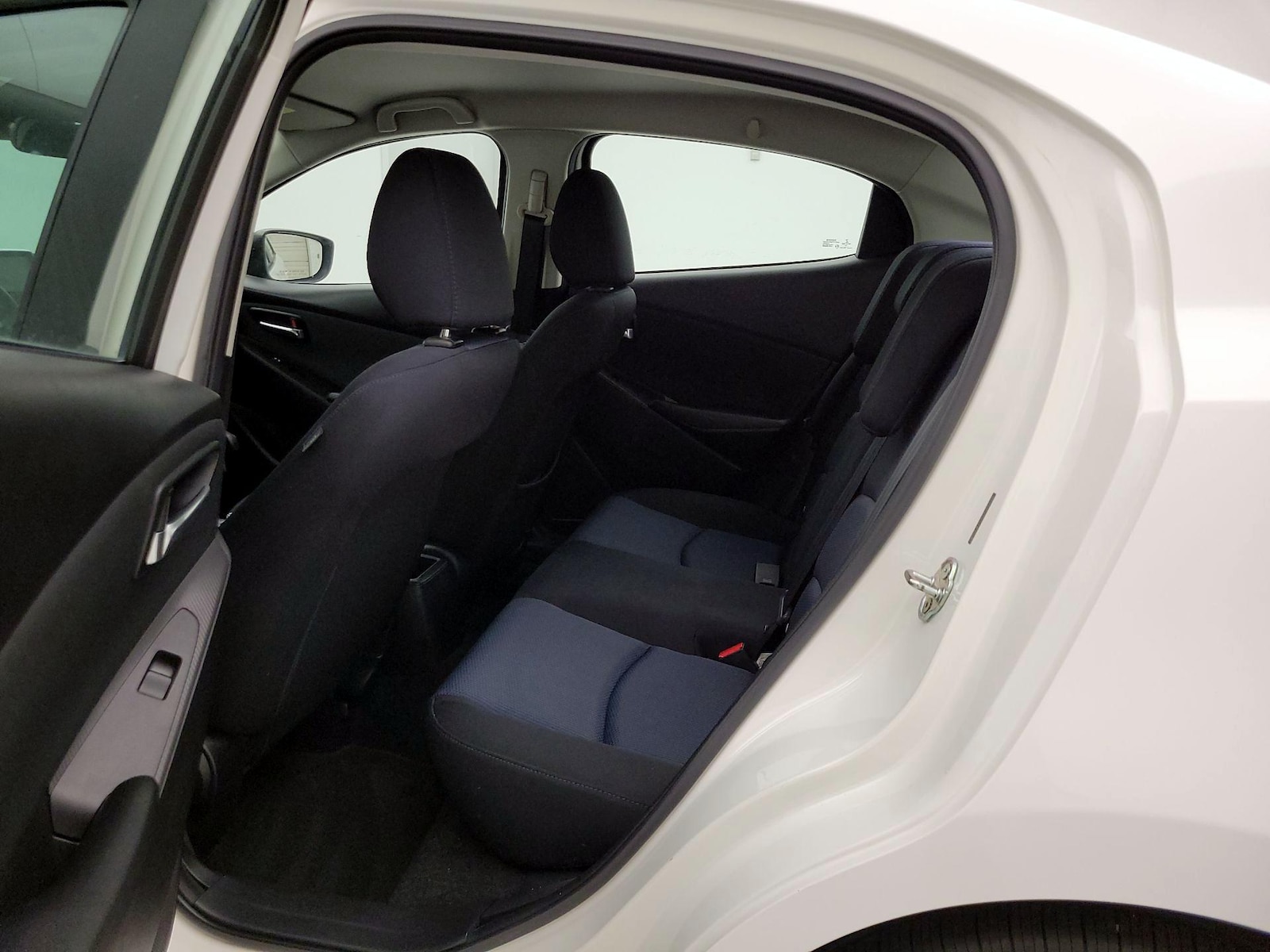 2017 Toyota Yaris iA Base - Photo 20